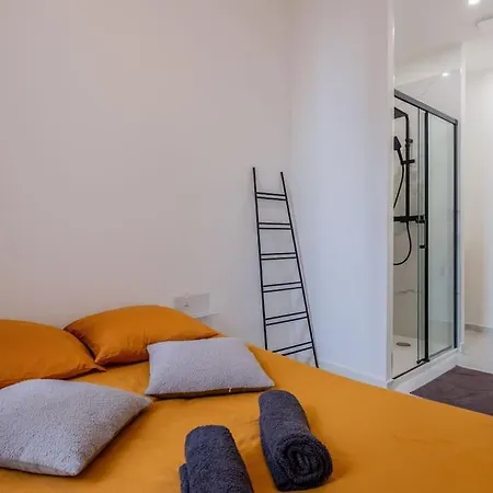 Appartement Le Havre Urbain En Hyper Centre à La Rochelle  Extérieur photo